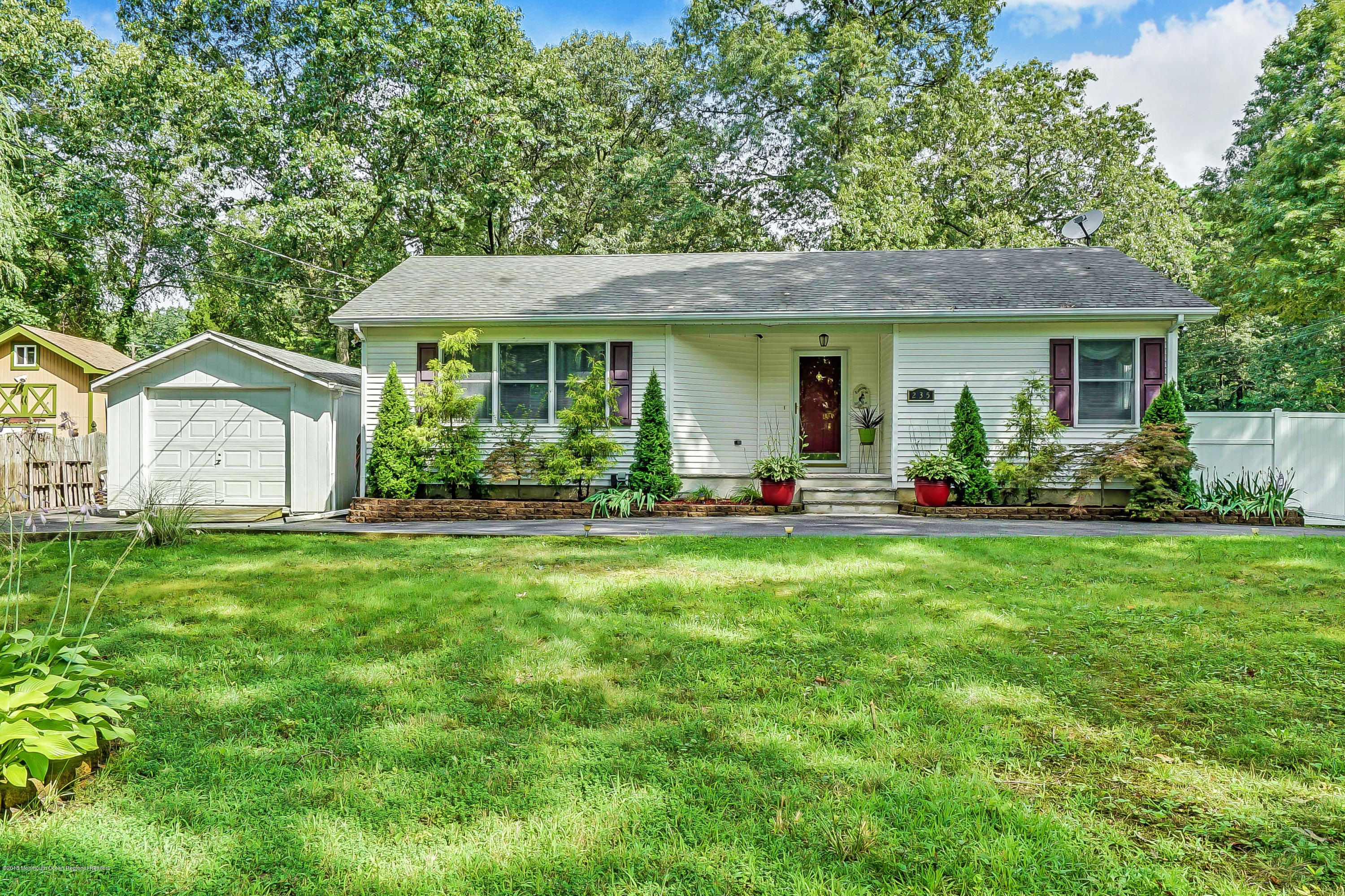 235 Riverside Drive Bayville, NJ 08721 - Photo 6 of 48 dsc06299-dsc06303b
