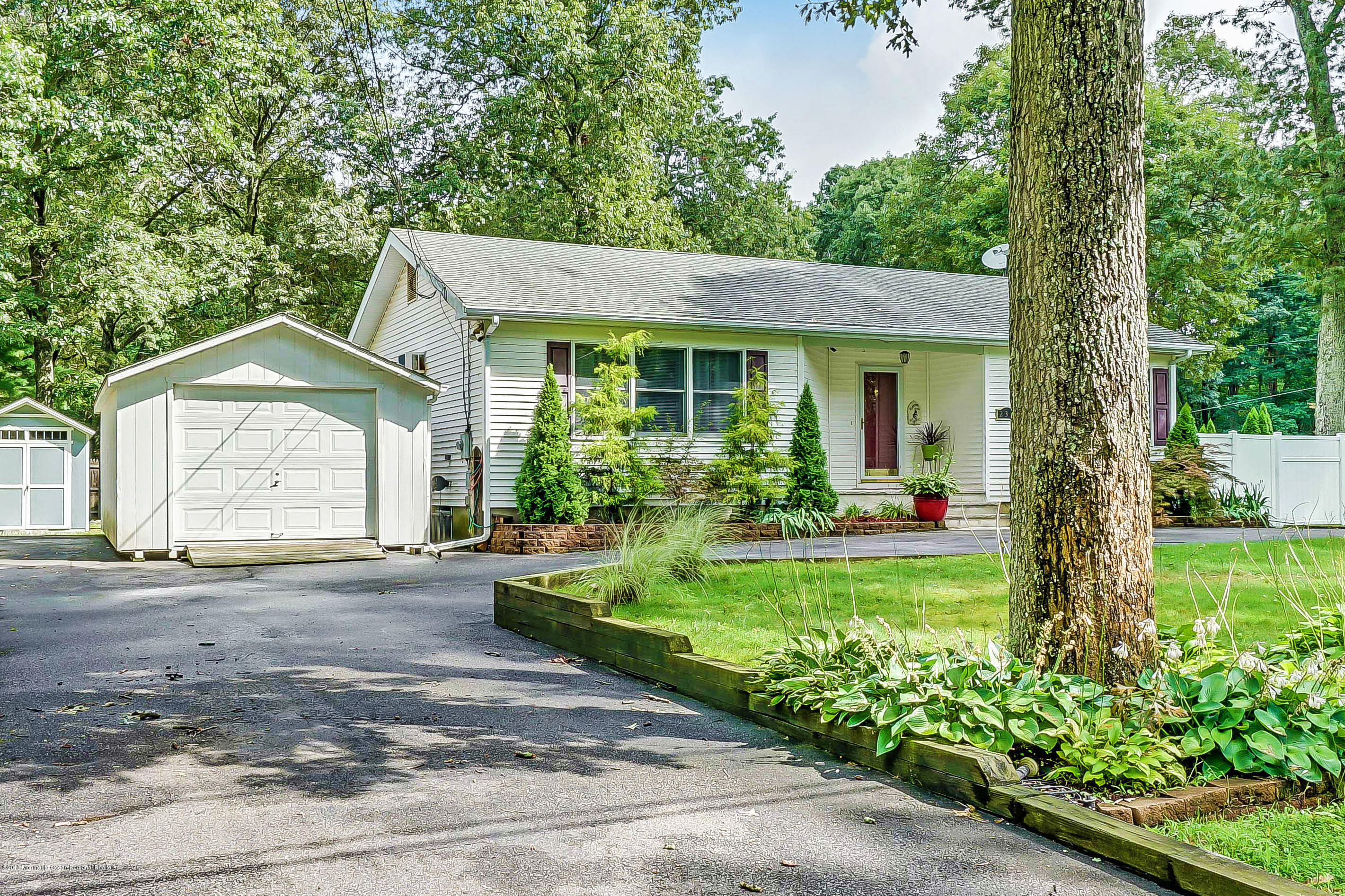 235 Riverside Drive Bayville, NJ 08721 - Photo 8 of 48 dsc06304-dsc06308b