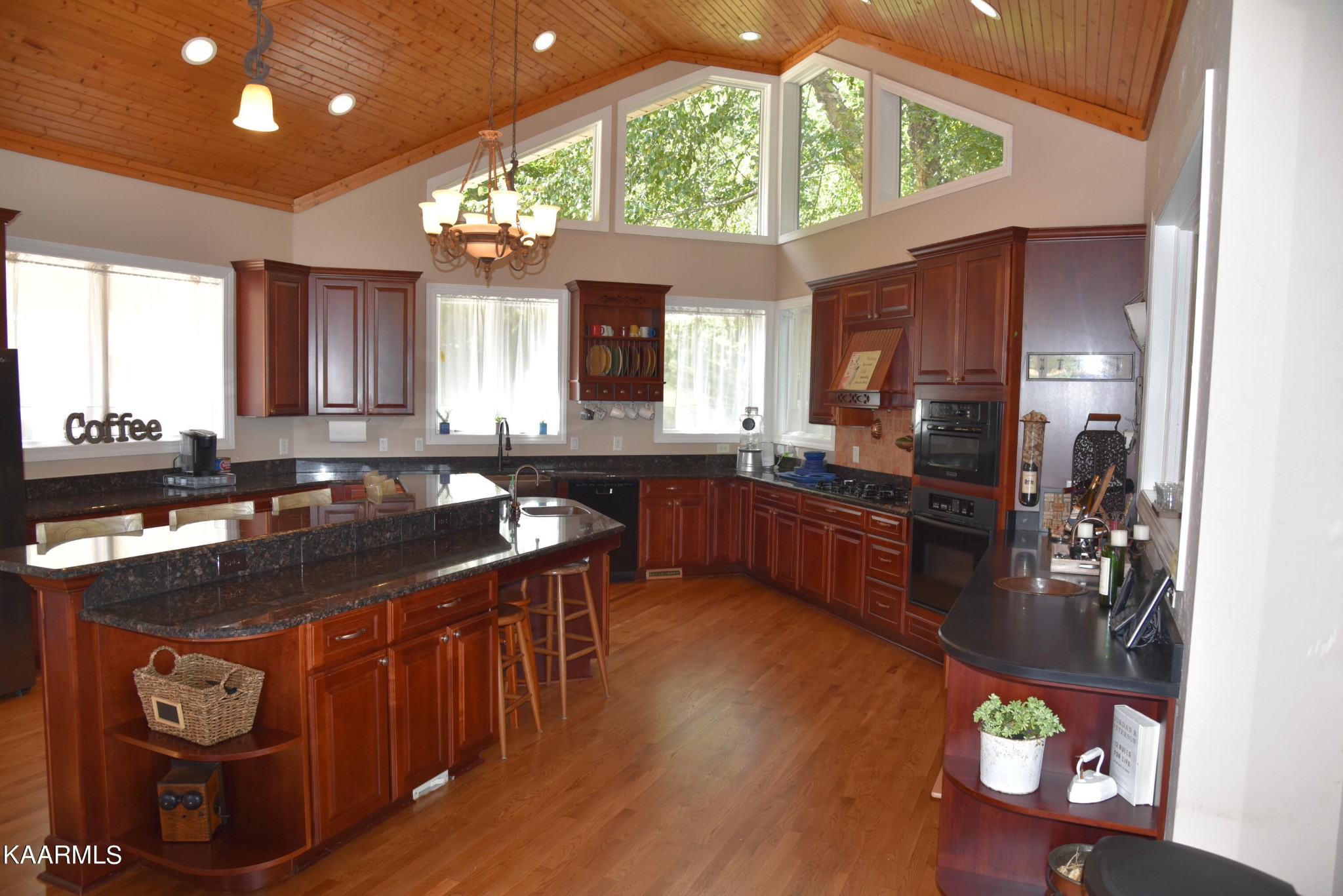597 Crown Pointe Road La Follette, TN 37766 - Photo 13 of 35 Gallery Image 13