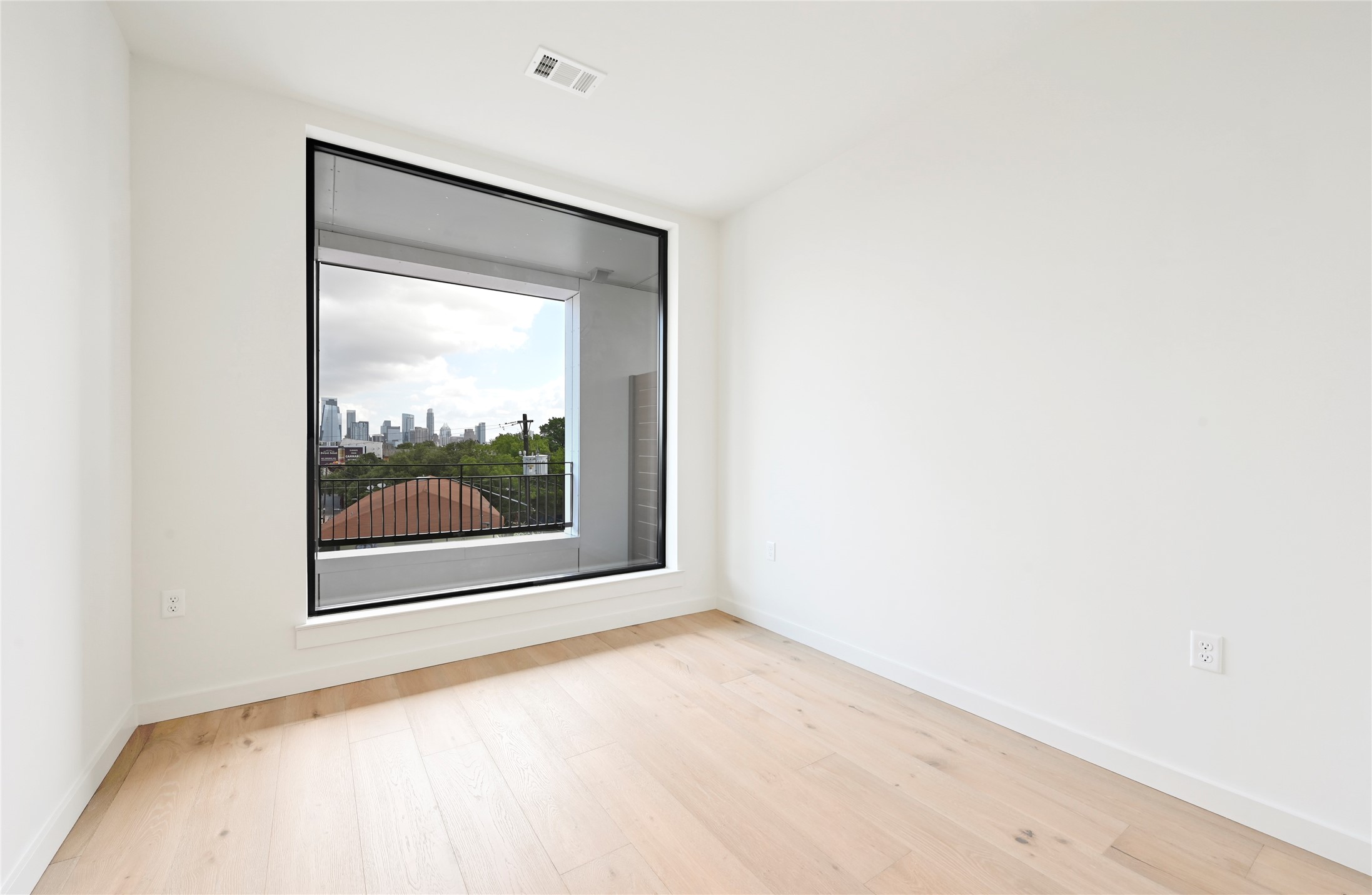 2209 South 1st Street, Unit 309 Austin, TX 78704 - Photo 16 of 30