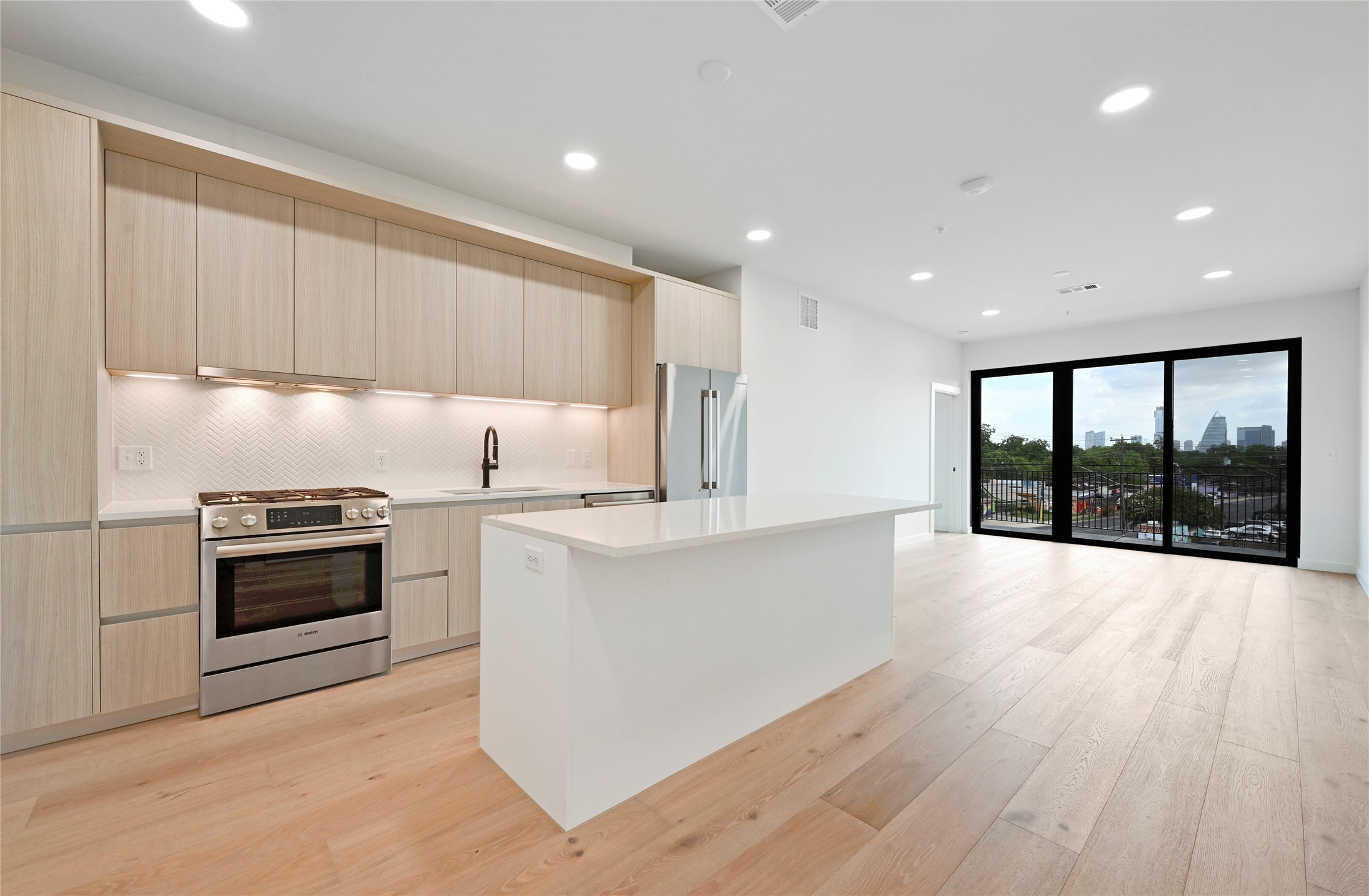 2209 South 1st Street, Unit 309 Austin, TX 78704 - Photo 4 of 30