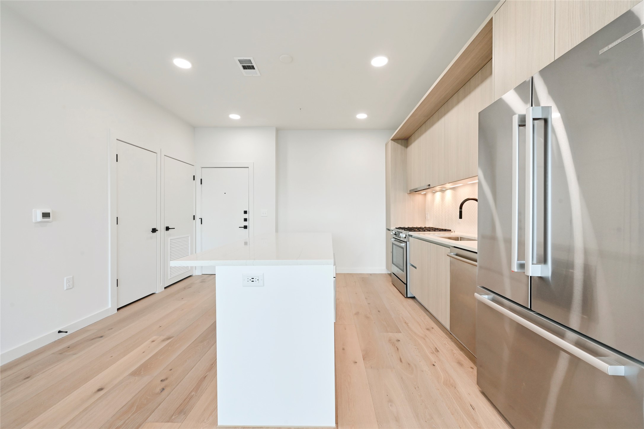 2209 South 1st Street, Unit 309 Austin, TX 78704 - Photo 8 of 30