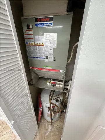 $2,000 | 1075 West 68th Street, Unit 218, Hialeah, FL 33014