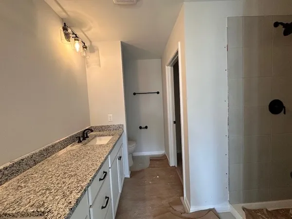 $356,156 | 253 Black Oak Drive, Smiths Station, AL 36877