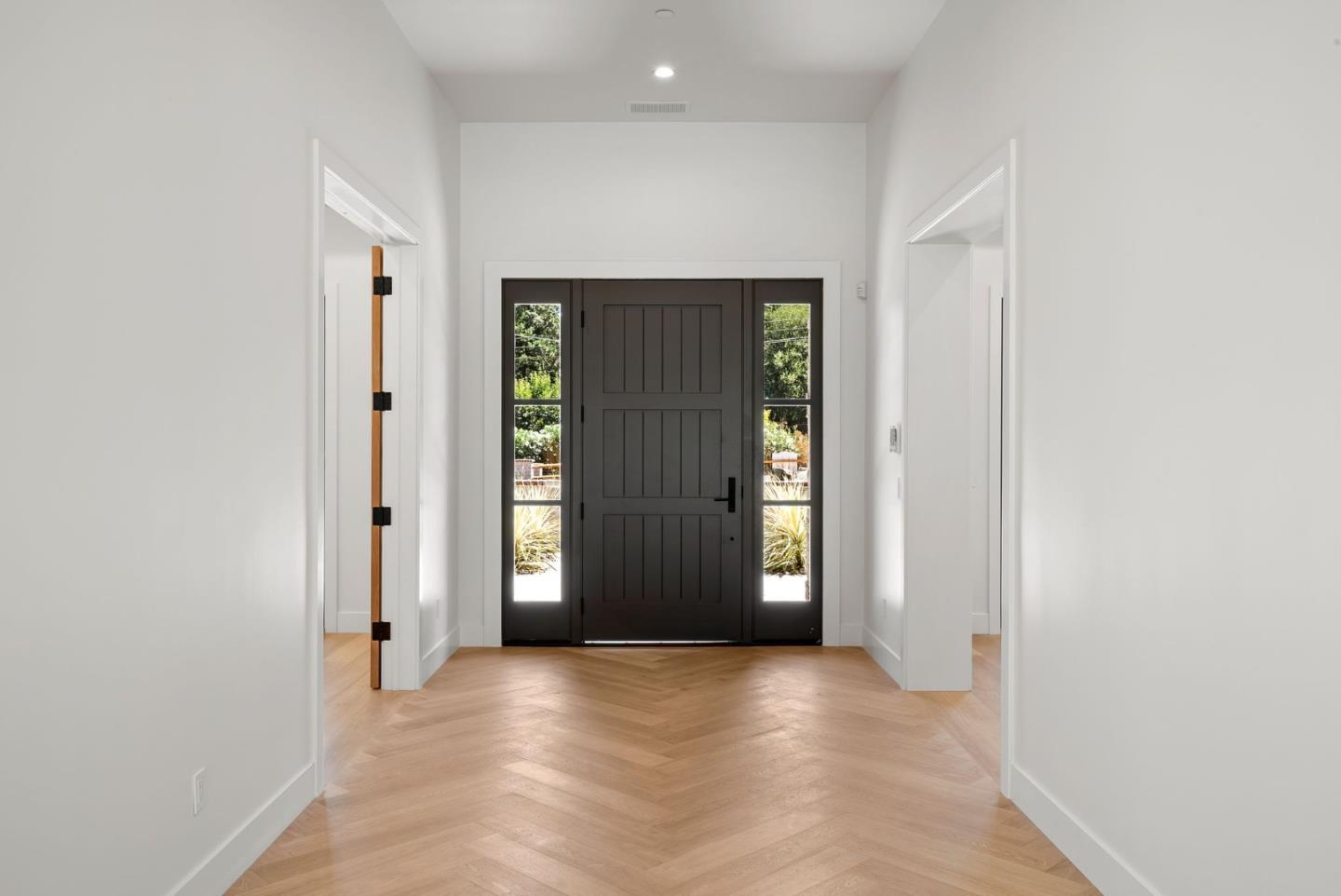 18521 Vessing Road Saratoga, CA 95070 - Photo 15 of 36 an empty room with closet and mirror