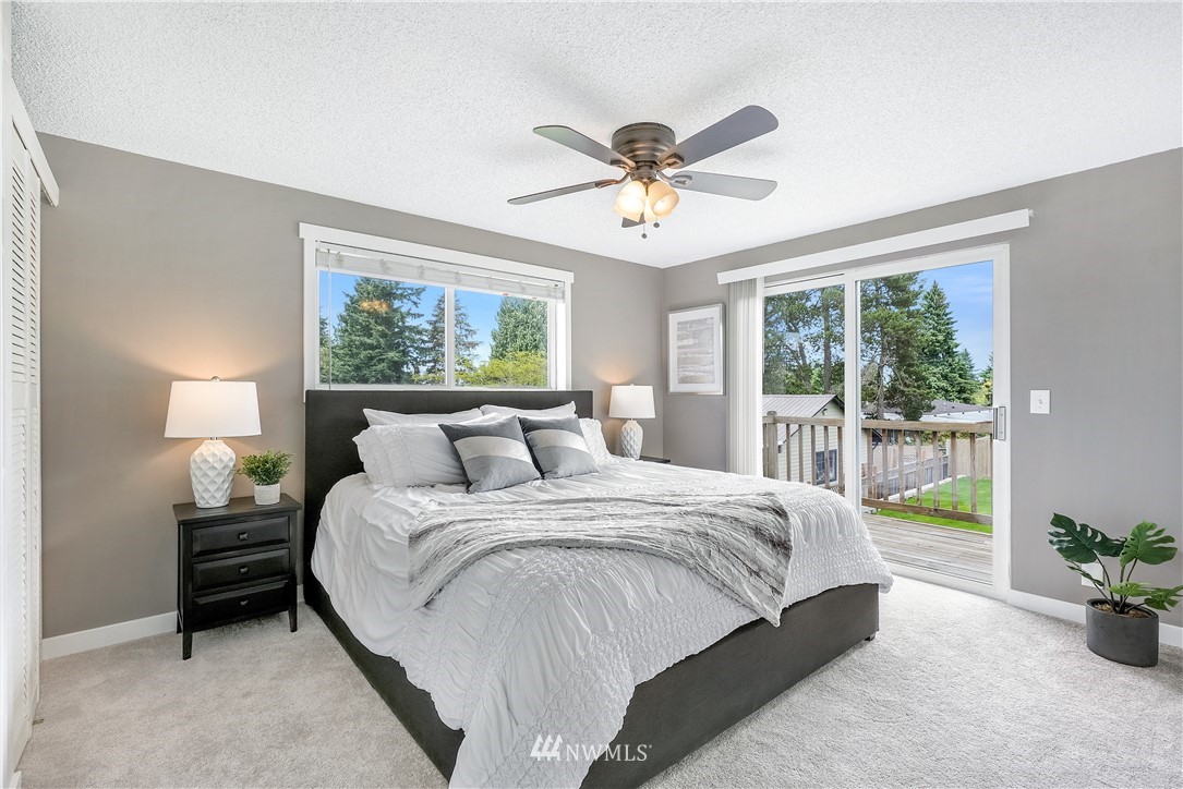 11214 Southeast 182nd Street Renton, WA 98055 - Photo 8 of 22