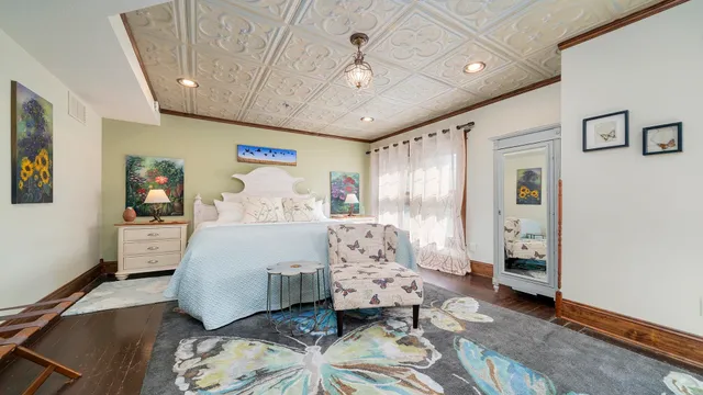 $1,500,000 | 409 North State Street, Franklin Grove, IL 61031