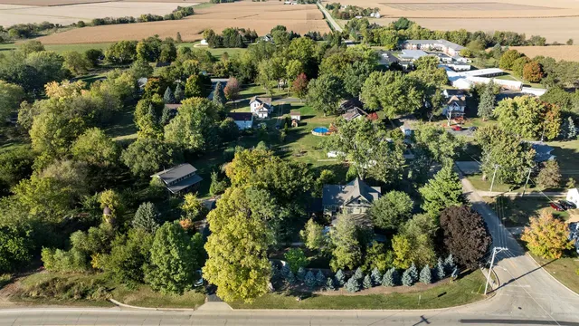 $1,500,000 | 409 North State Street, Franklin Grove, IL 61031