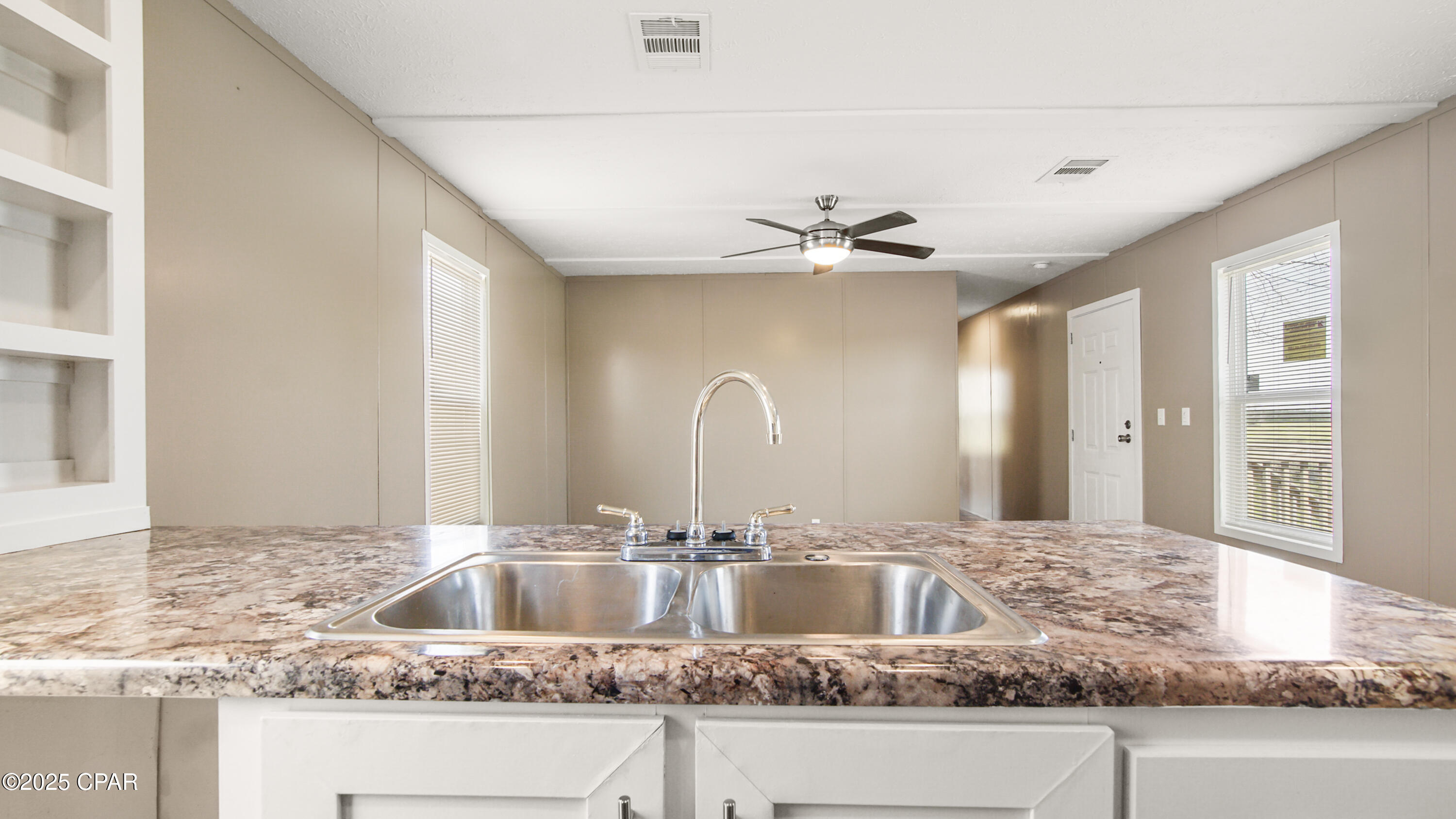 2987 Bruner Dairy Road Vernon, FL 32462 - Photo 7 of 29 Gallery Image 7