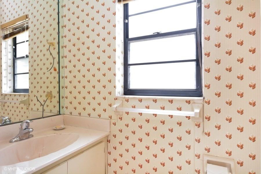 3915 Northwest 27th Avenue Boca Raton, FL 33434 - Photo 14 of 17 HalfBath