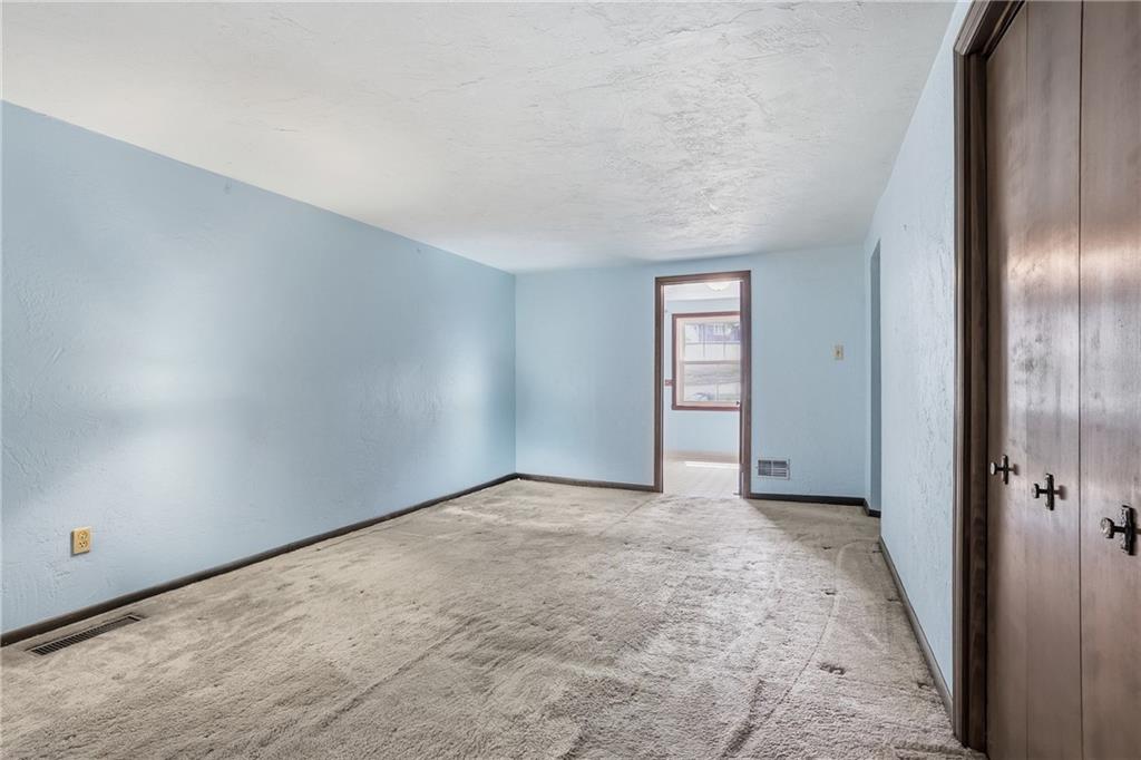 4730 Rolling Hills Road Pittsburgh, PA 15236 - Photo 36 of 50 Gallery Image 36