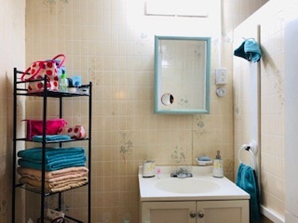 486 Pearse Road Swansea, MA 02777 - Photo 20 of 31 Gallery Image 20