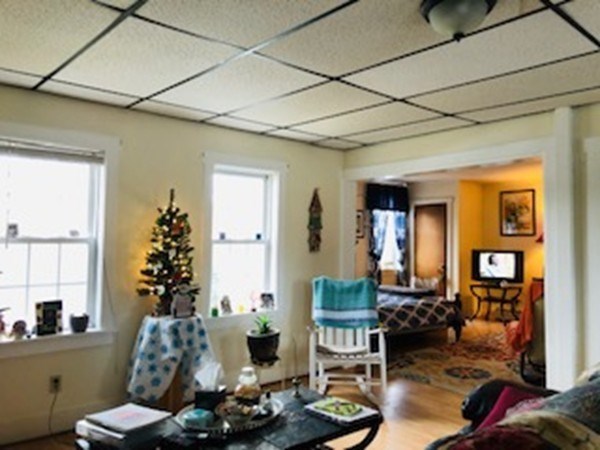 486 Pearse Road Swansea, MA 02777 - Photo 24 of 31 Gallery Image 24