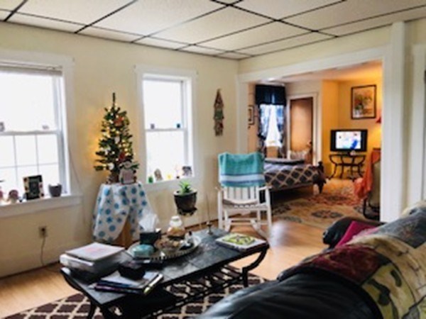 486 Pearse Road Swansea, MA 02777 - Photo 25 of 31 Gallery Image 25