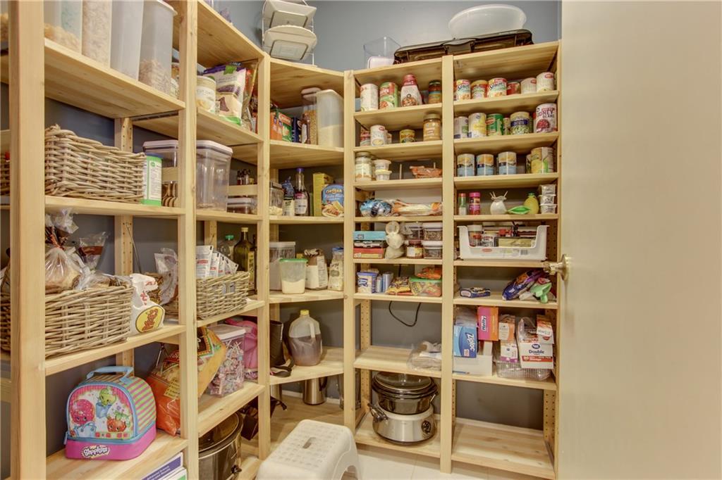 8408 Forward Pass Road Indianapolis, IN 46217 - Photo 8 of 24 Gallery Image 8