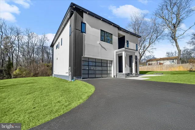 $1,000,000 | 12800 7th Street, Bowie, MD 20720