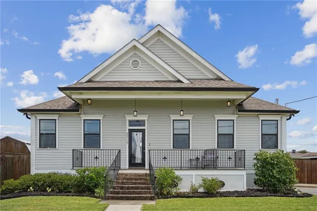 $2,500 | 3717 Lena Drive, Chalmette, LA 70043