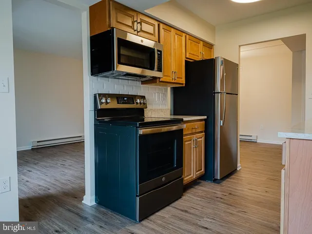 $2,450 | 15210 Elkridge Way, Unit 912B, Silver Spring, MD 20906