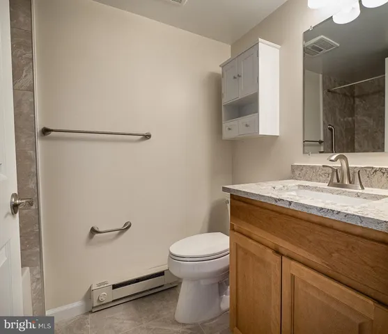 $2,450 | 15210 Elkridge Way, Unit 912B, Silver Spring, MD 20906