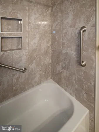 $2,450 | 15210 Elkridge Way, Unit 912B, Silver Spring, MD 20906