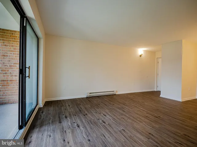 $2,450 | 15210 Elkridge Way, Unit 912B, Silver Spring, MD 20906