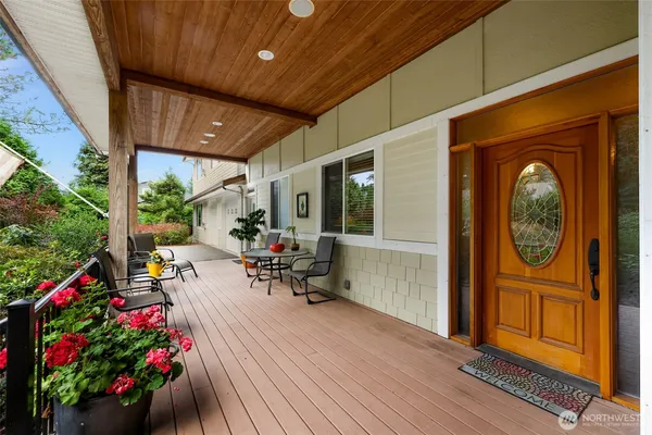 a view of living room with furniture and garden