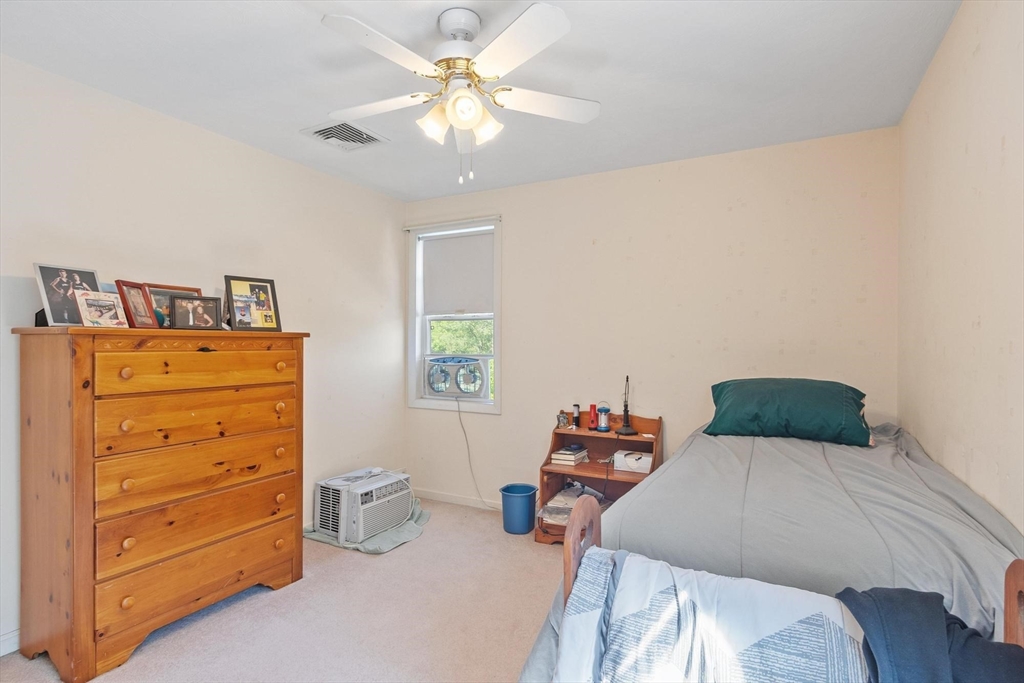 50 North Spencer Road Spencer, MA 01562 - Photo 24 of 42