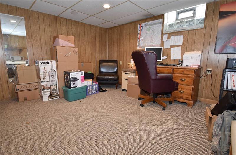 5739 Library Road Bethel Park, PA 15102 - Photo 16 of 22 Gallery Image 16