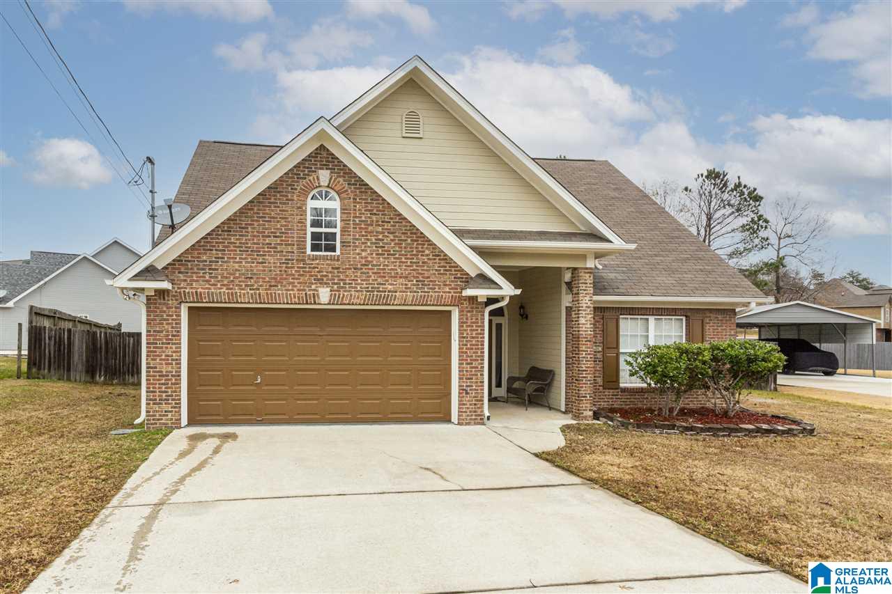 988 Hickory Street Moody, AL 35004 - Photo 2 of 20