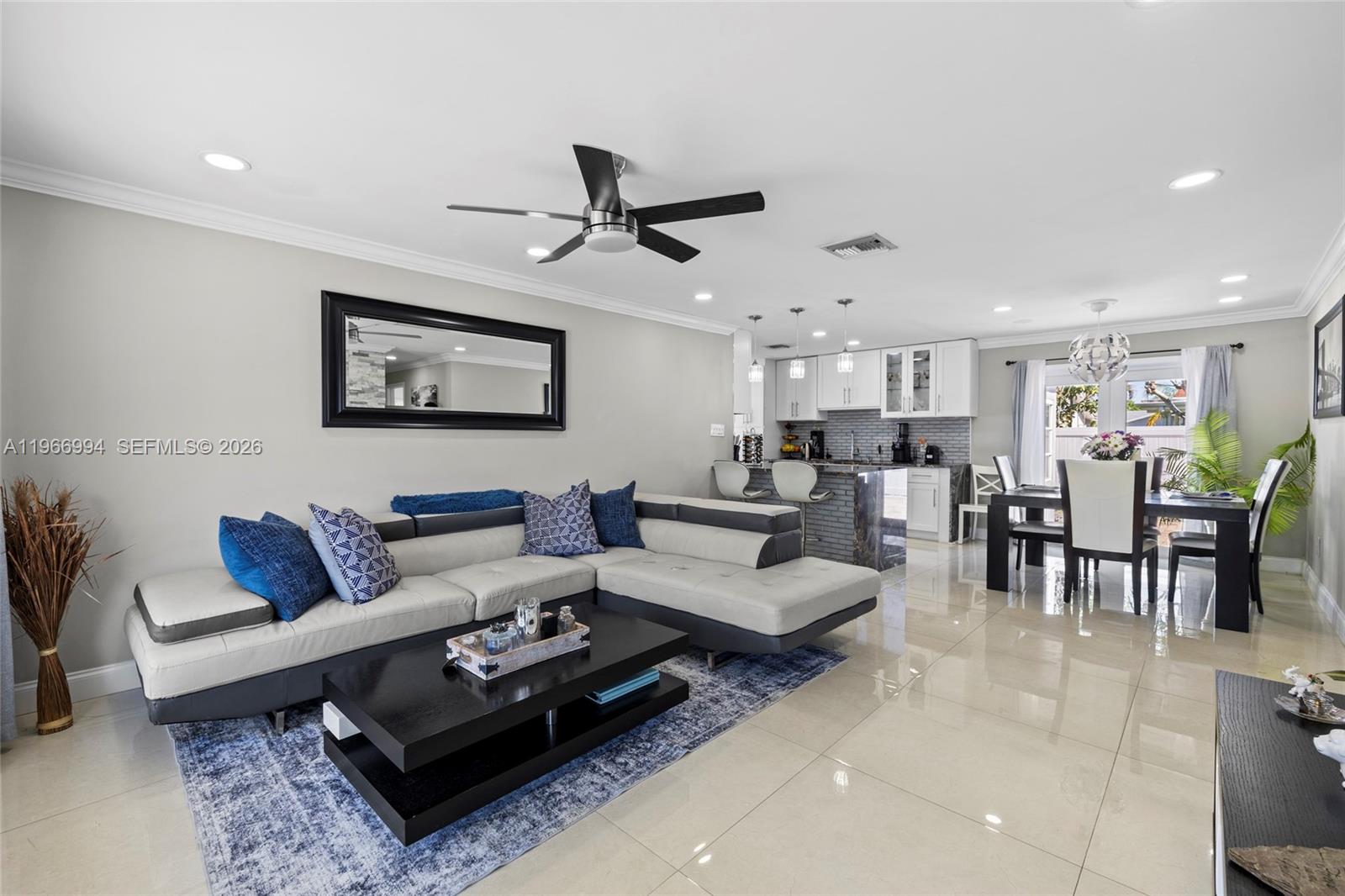 22658 Family Circle Boca Raton, FL 33428 - Photo 5 of 39