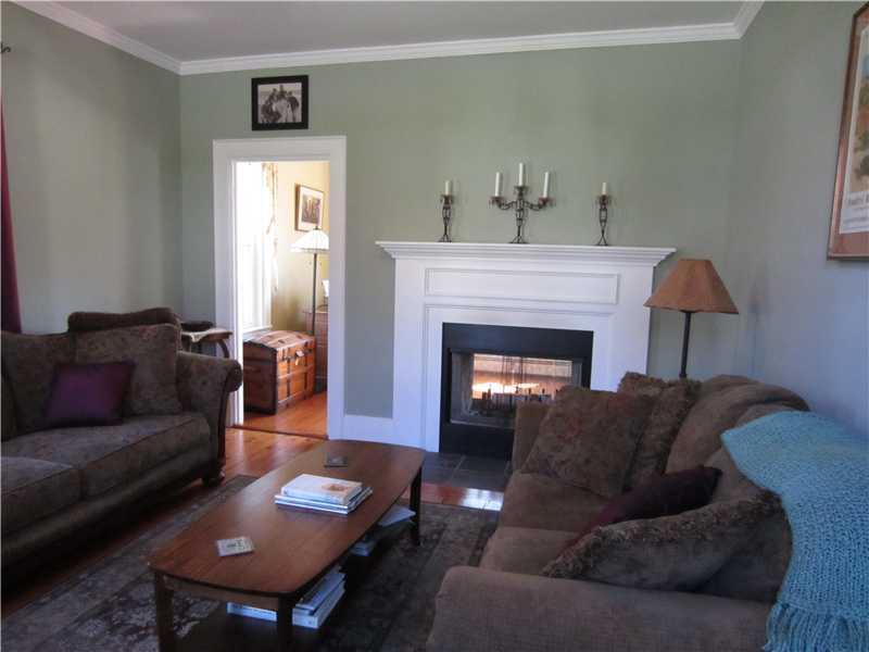 10 Sokokis Road Biddeford, ME 04005 - Photo 19 of 35 Living Room.