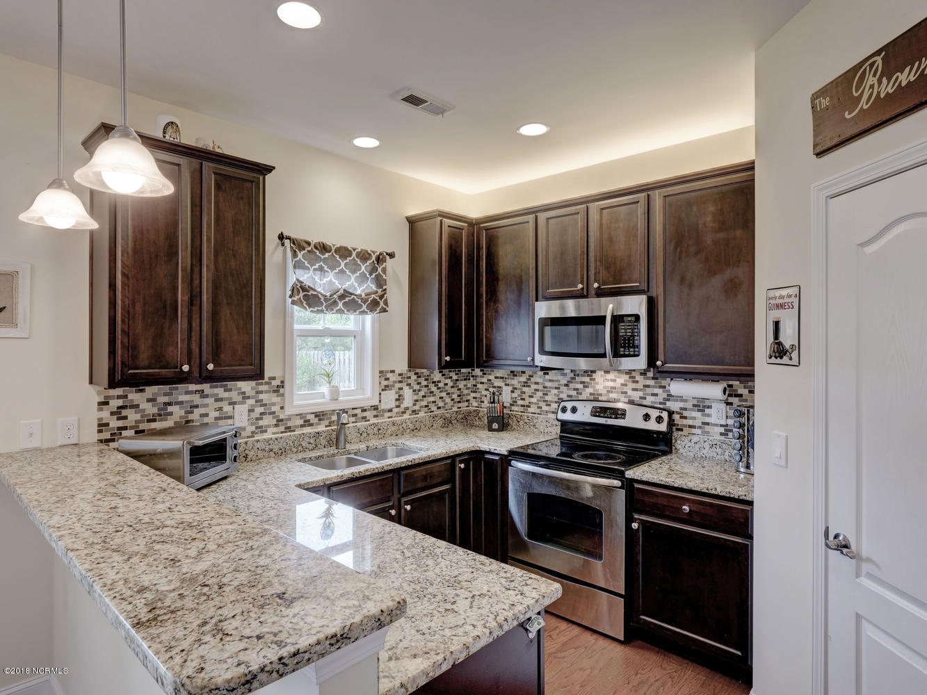 1618 Stones Edge Loop Road Wilmington, NC 28405 - Photo 12 of 38 1618 Stones Edge Loop Rd-large-014-10-P1
