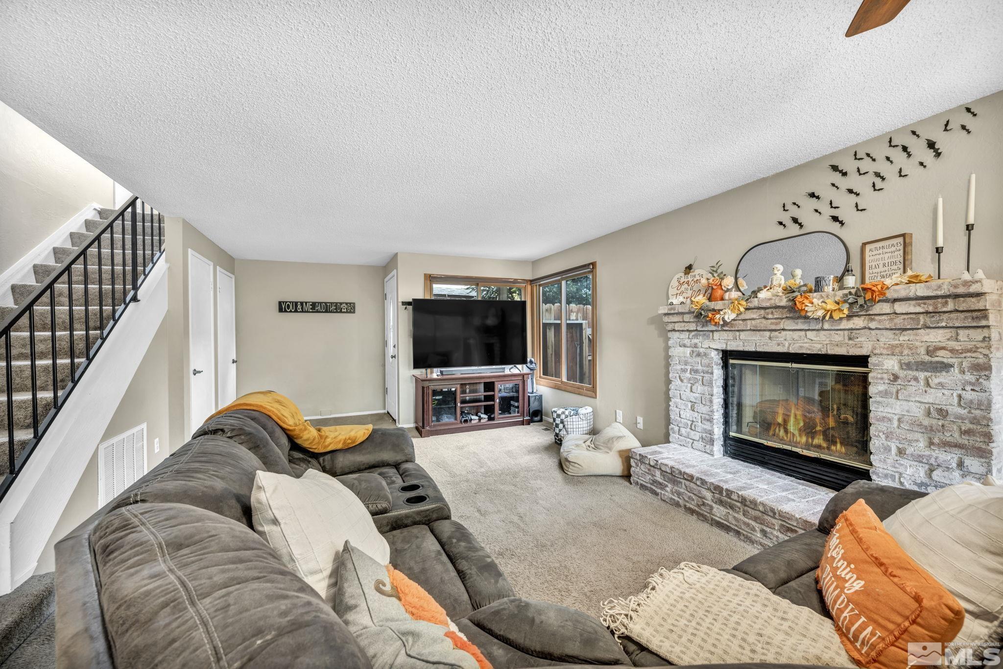 3492 Terrace Knoll Court Reno, NV 89512 - Photo 9 of 30 Photo 9