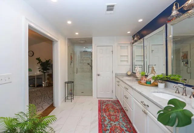 $2,800 | 9900 Barston Court, Alpharetta, GA 30022