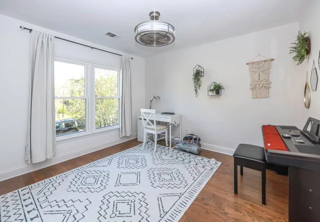 $2,800 | 9900 Barston Court, Alpharetta, GA 30022