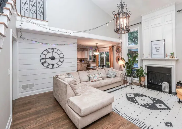 $2,800 | 9900 Barston Court, Alpharetta, GA 30022