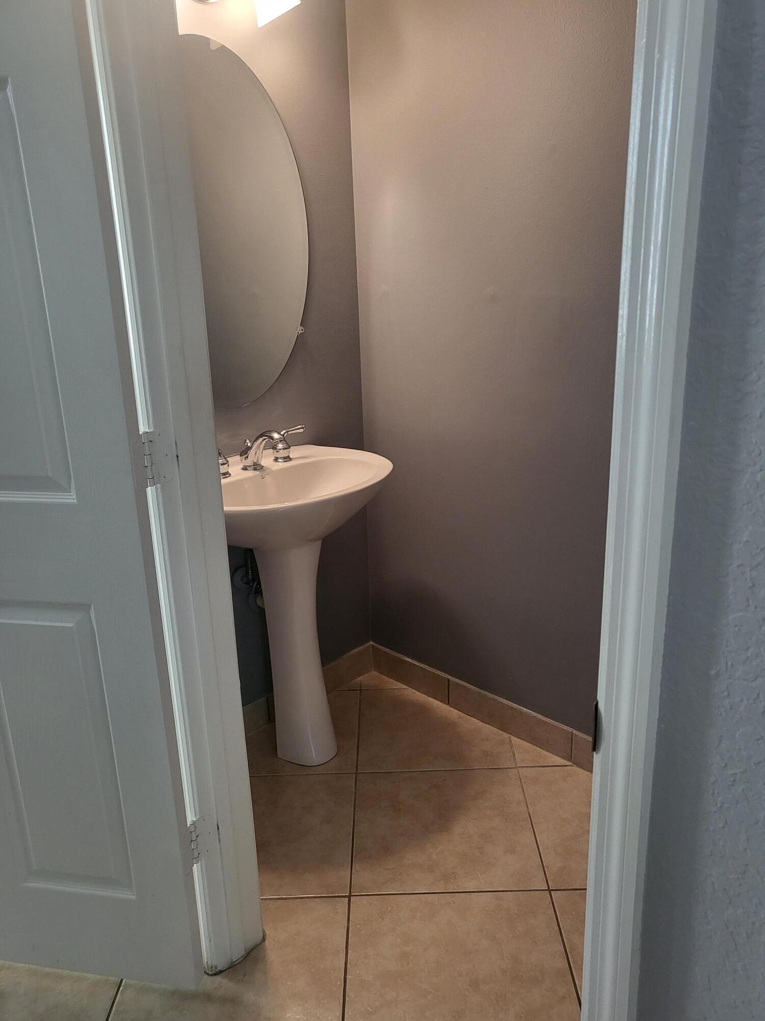1053 Northwest 18th Avenue Boca Raton, FL 33431 - Photo 11 of 34 20231112_110722