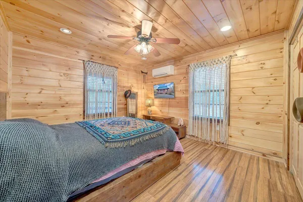 a view of an empty room with a fireplace