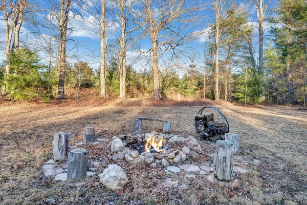 $275,000 | 192 Meadows Farm Road, Willis, VA 24380