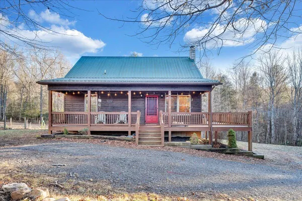 $275,000 | 192 Meadows Farm Road, Willis, VA 24380