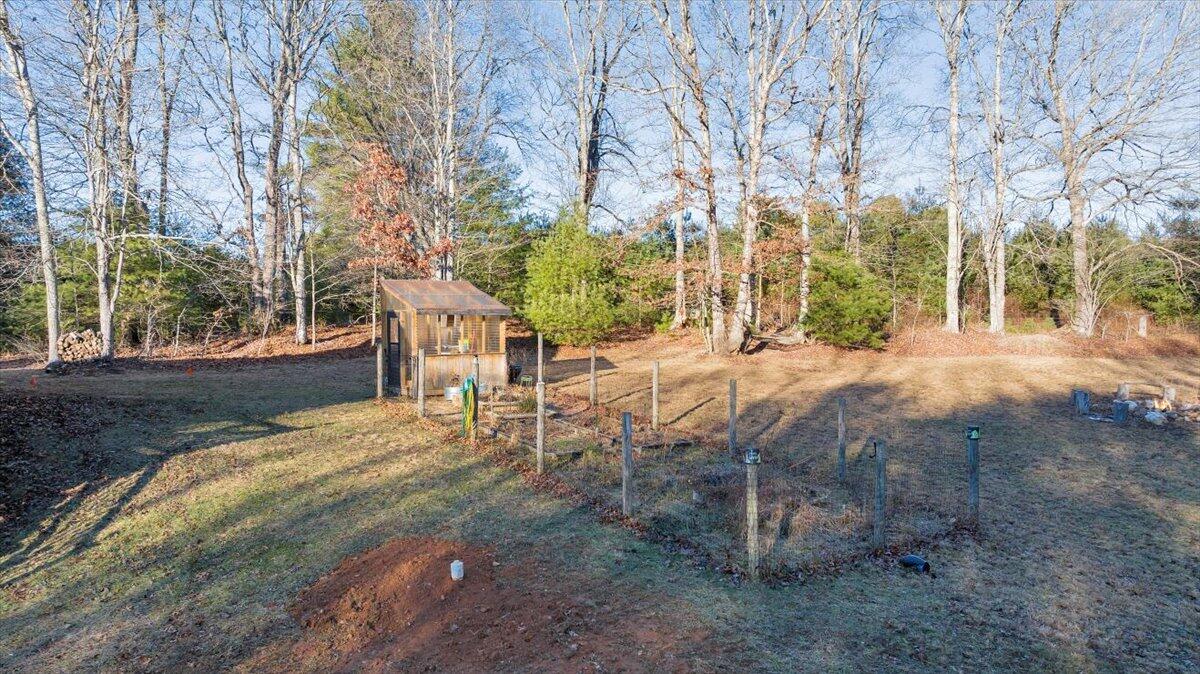 192 Meadows Farm Road Willis, VA 24380 - Photo 66 of 87 076-DJI_20251220044843_0122_D