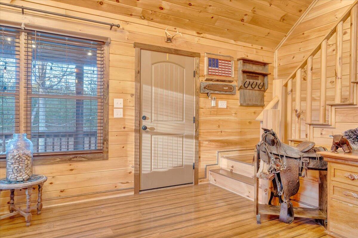 192 Meadows Farm Road Willis, VA 24380 - Photo 8 of 87 Entry