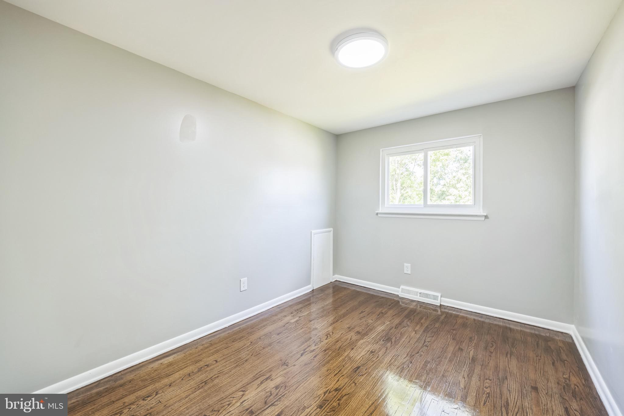 123 Hayes Mill Road Atco, NJ 08004 - Photo 34 of 36 Gallery Image 34