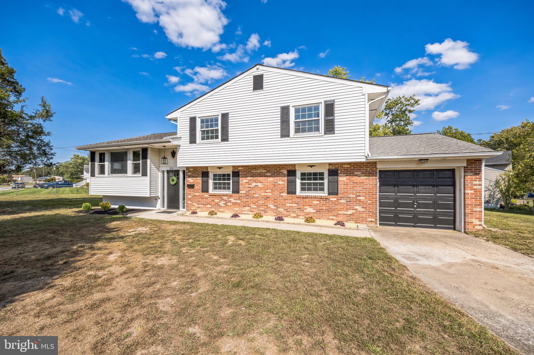 123 Hayes Mill Road Atco, NJ 08004 - Photo 4 of 36 Gallery Image 4