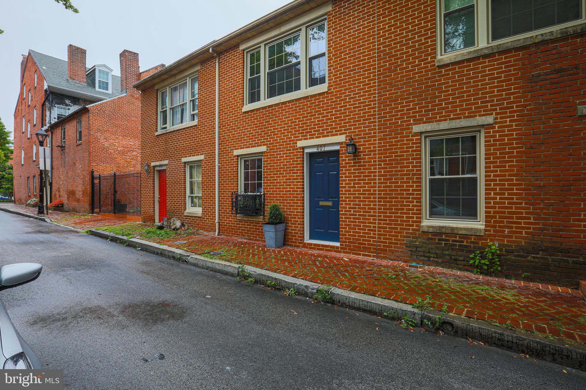 407 George Street Baltimore, MD 21201 - Photo 2 of 27 Exterior Front
