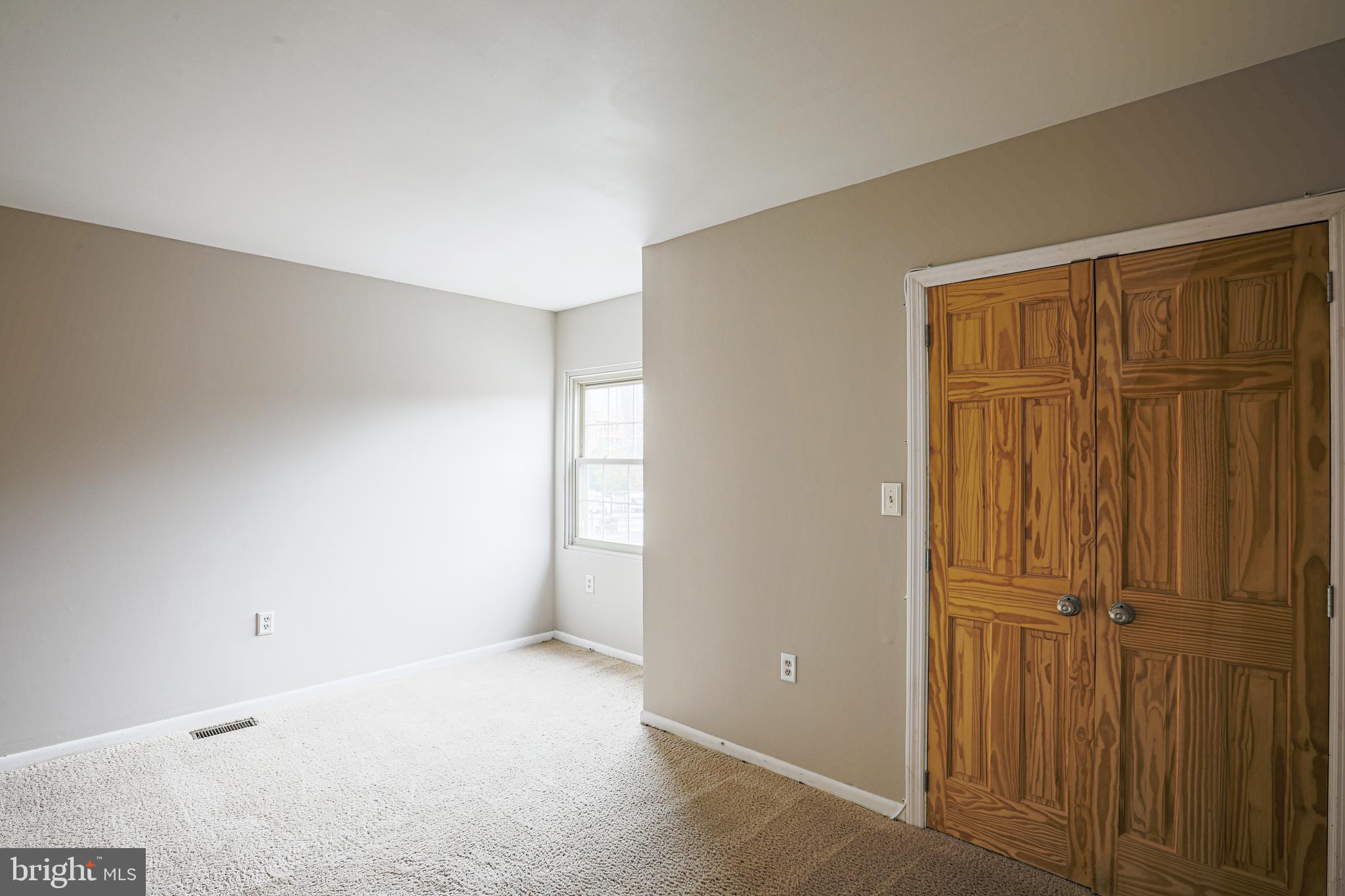 407 George Street Baltimore, MD 21201 - Photo 18 of 27 Bedroom