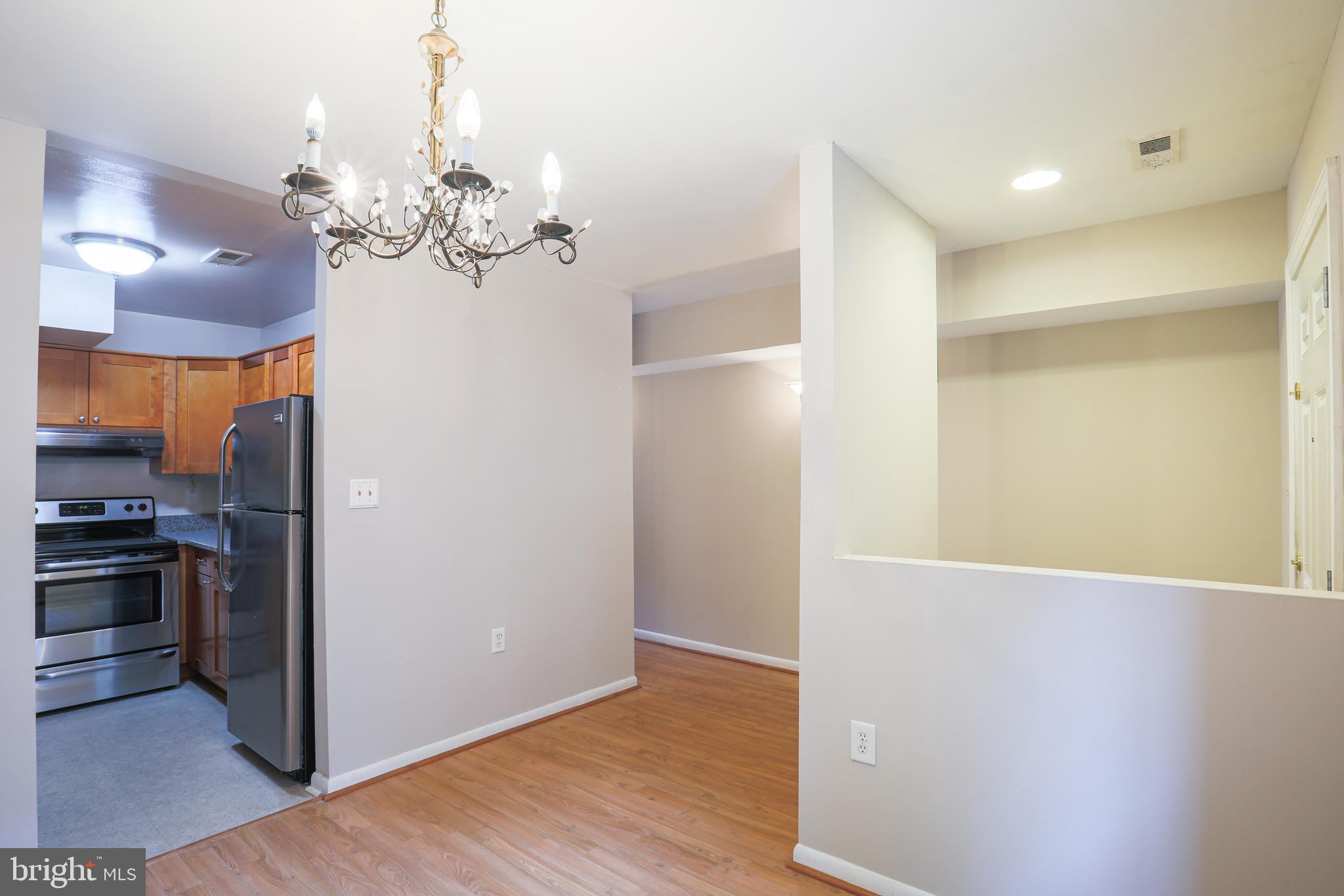 407 George Street Baltimore, MD 21201 - Photo 8 of 27 Dining Room