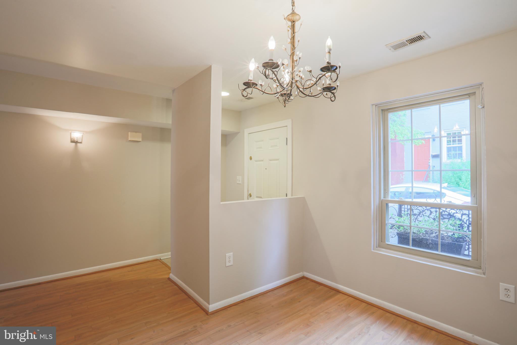 407 George Street Baltimore, MD 21201 - Photo 9 of 27 Dining Room