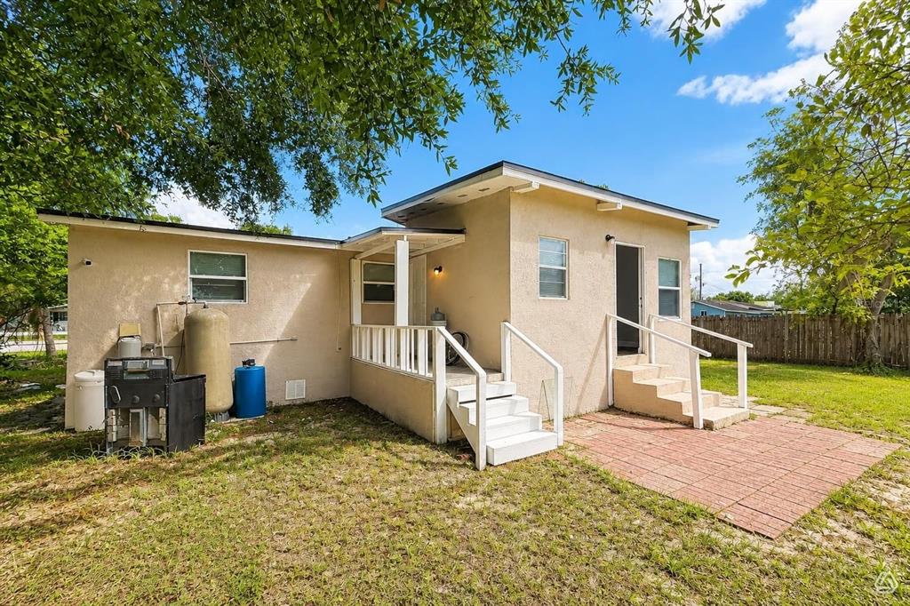 430 3rd Street Ocoee, FL 34761 - Photo 10 of 11 Gallery Image 10