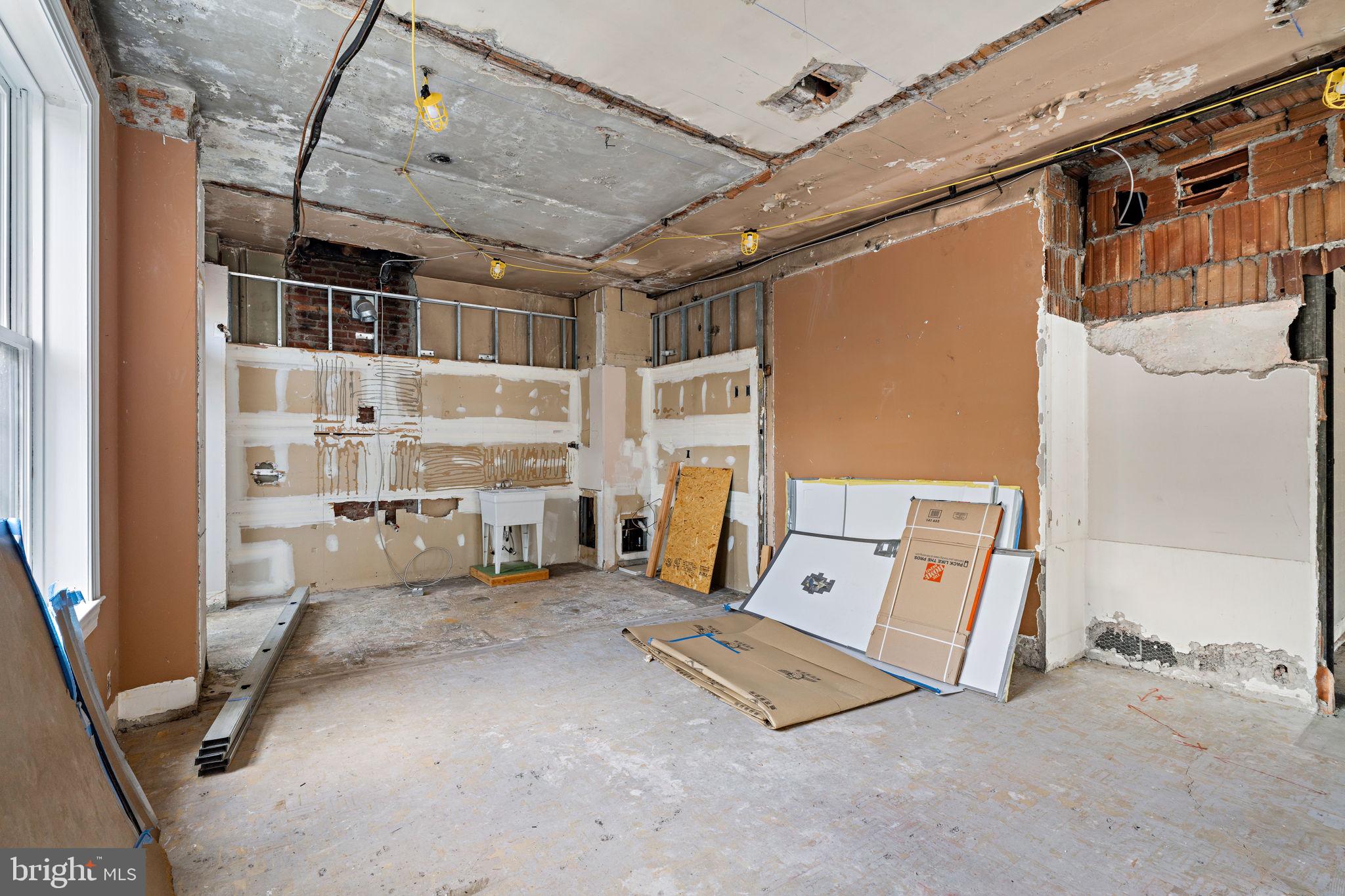 1830 Rittenhouse Square, Unit 16B Philadelphia, PA 19103 - Photo 13 of 32 Potential Kitchen Area